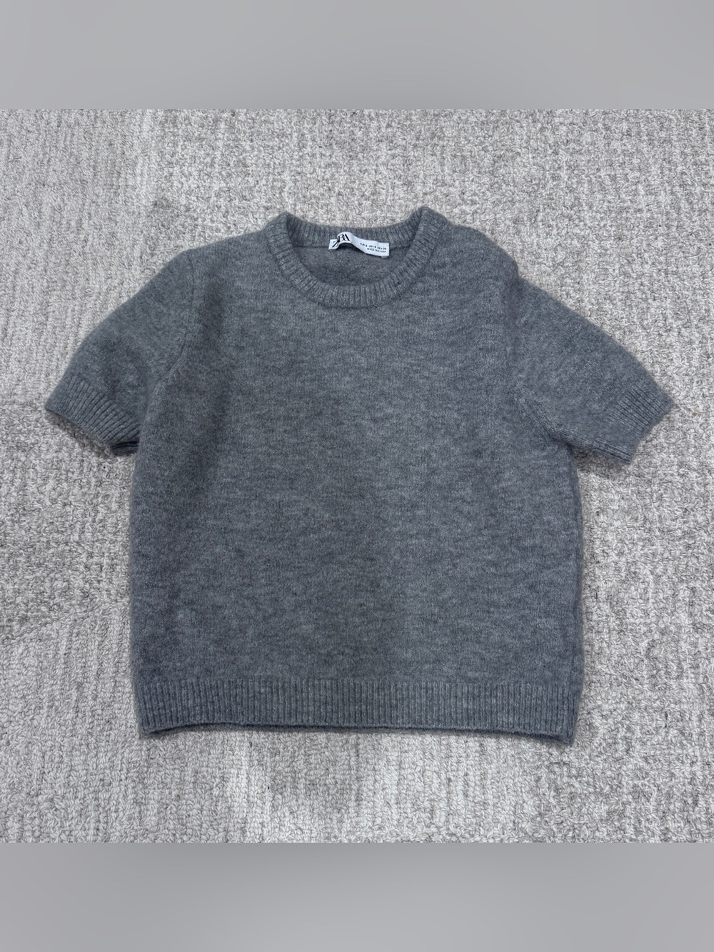 Zara Gray Short-Sleeve Crewneck Sweater